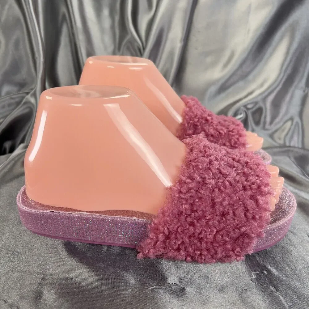 Steve Madden Girls‎ Size 4 Slides Pink Fuzzy Sandals Glitter Sparkles Hearts